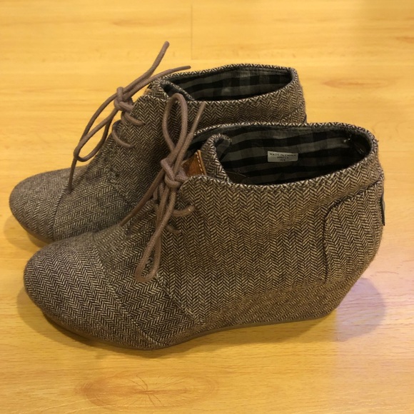 TOMS Herringbone Women’s Kala Bootie Size 8 - Picture 1 of 3